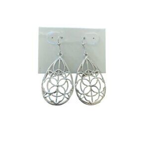 Silver Toned Filigree Cutout Teardrop Dangle Earrings (NWT)